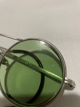 Load image into Gallery viewer, šAO AMERICAN OPTICAL SUNGLASSES #AOZ87 *Unisex Green Glass Frames*