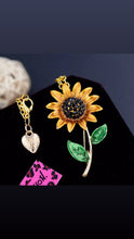 Load image into Gallery viewer, 🌻 Sunflower Necklace/Pin & Earrings