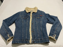 Load image into Gallery viewer, 💙ROXY Sherpa Lined Jean Jacket! *YOUTH SIZE LARGE*