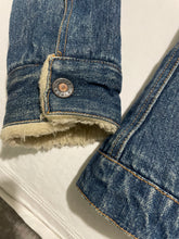 Load image into Gallery viewer, 💙ROXY Sherpa Lined Jean Jacket! *YOUTH SIZE LARGE*