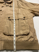 Load image into Gallery viewer, 🤎Men’s GANT USA Windbreaker / Jacket *adult LARGE*