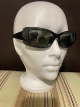 Load image into Gallery viewer, šVintage RAY-BAN SUNGLASSES (Bausch & Lomb) G31 #W2637