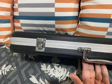 Load image into Gallery viewer, ♠️Rare! HUGO BOSS 500 Piece POKER CHIP SET!