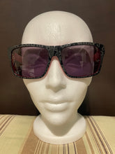 Load image into Gallery viewer, šRED DRAGON āRDS CAPS 95iveā SUNGLASSES! Large Unisex Frames