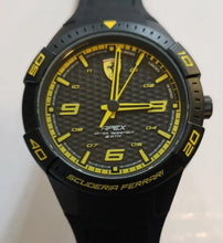 Load image into Gallery viewer, 💛Scuderia FERRARI “Apex”Watch 44mm
