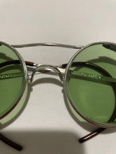 Load image into Gallery viewer, šAO AMERICAN OPTICAL SUNGLASSES #AOZ87 *Unisex Green Glass Frames*