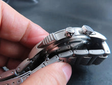 Load image into Gallery viewer, 🇮🇹“NICE” 43mm Quartz Chronograph w/ Date Window