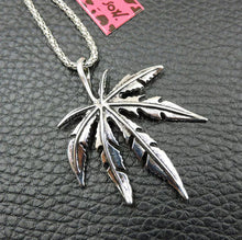 Load image into Gallery viewer, 🍁Leaf Necklace