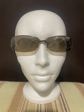 Load image into Gallery viewer, 🇮🇹FENDI Sunglasses #FS283 UNISEX Bronze Frames*Made In Italy* Rare Vintage
