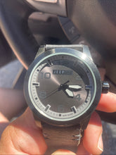 Load image into Gallery viewer, 🖤JEEP 45mm WATCH! Leather Strap
