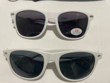 Load image into Gallery viewer, 🚙Sparco / OMP / Brembo Brake Keychains Lanyard with Honda &amp; Acura Sunglasses
