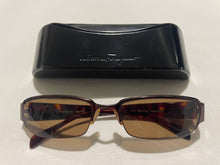Load image into Gallery viewer, 🤎BULOVA SUNGLASSES ‘MOOREA’ Polarized Unisex Tortoise Frames
