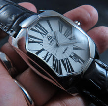 Load image into Gallery viewer, 🩶LOBOR WATCH! 33mm Steel Case w/ Roman Numeral Dial
