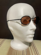 Load image into Gallery viewer, vintage SERENGETI SUNGLASSES #6479
