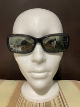 Load image into Gallery viewer, 😎Vintage RAY-BAN SUNGLASSES (Bausch &amp; Lomb) G31 #W2637
