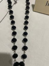 Load image into Gallery viewer, 🖤 JEWEL KADE Queen of Hearts NECKLACE!
