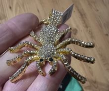 Load image into Gallery viewer, 🕷️ New! Rare INVICTA Spider Pendant  w/ 22”Bust Down Cuban Style Necklace *UNISEX*
