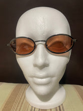 Load image into Gallery viewer, vintage SERENGETI SUNGLASSES #6479

