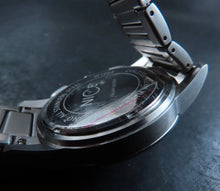 Load image into Gallery viewer, 🇮🇹“NICE” 43mm Quartz Chronograph w/ Date Window
