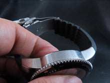 Load image into Gallery viewer, 🏀Rare FILA WATCH! Steel 43mm Case w/ Silicone Band!
