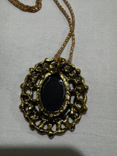 Load image into Gallery viewer, 🫖 3x women’s CAMEO STYLE NECKLACES + EARRINGS! Free Shipping! 🙂
