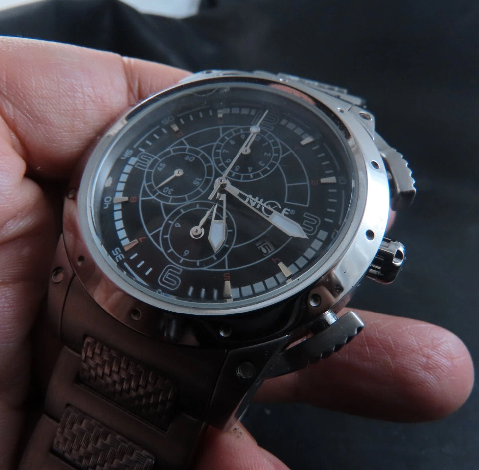 🇮🇹“NICE” 43mm Quartz Chronograph w/ Date Window