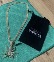 Load image into Gallery viewer, 🕷️ New! Rare INVICTA Spider Chain! 22” Cuban Style Necklace
