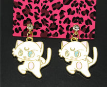 Load image into Gallery viewer, 🐱Sailor Moon LUNA Cat Earrings by: Betsey Johnson
