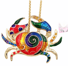 Load image into Gallery viewer, 🦀Crab Necklace by: Betsey Johnson
