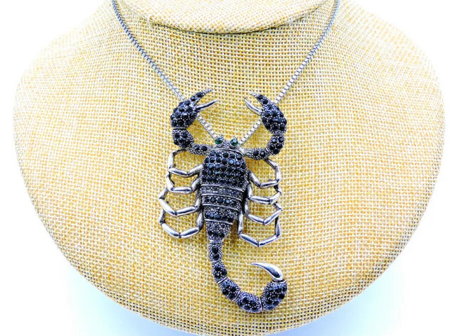🦂Scorpion Necklace & Brooch