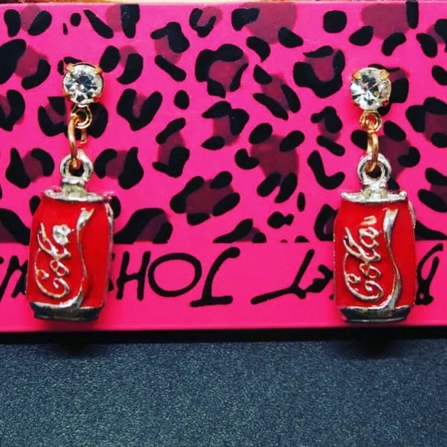 🥤Coca-Cola Pop Can Earrings by: Betsey Johnson